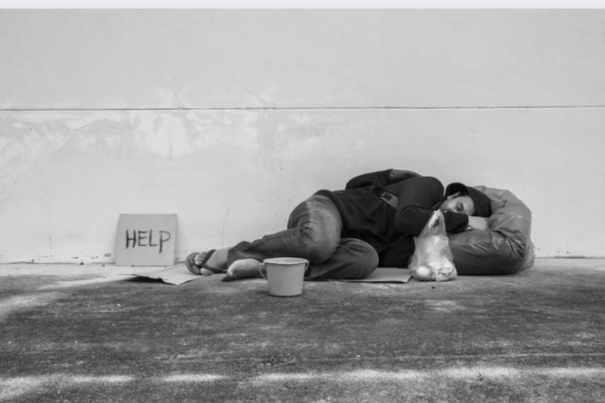 senzatetto Milano