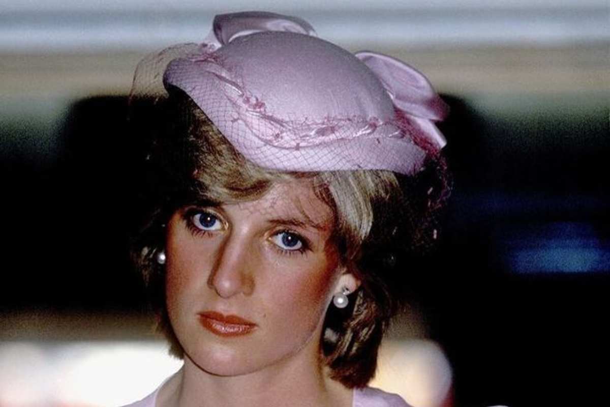 Lady Diana Tomba