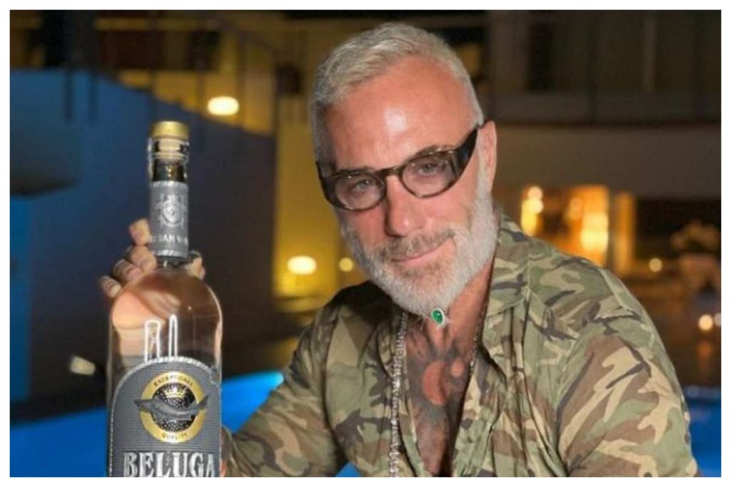 Gianluca Vacchi social