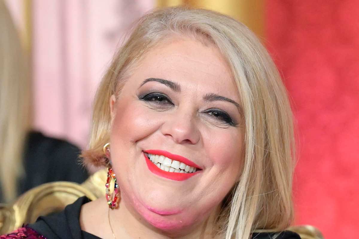 Rossella Erra, la laurea dell'opinionista di Ballando con le Stelle