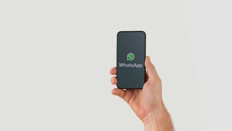 Come guardare lo stato di WhatsApp senza essere visti