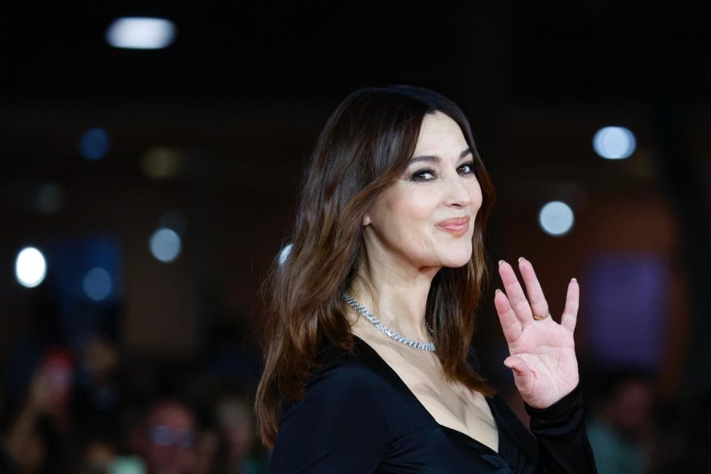 Avete mai visto la figlia di Monica Bellucci e Vincent Cassel? Si chiama Deva ed è bellissima