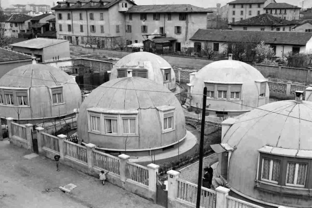 La storia delle case-igloo a Milano