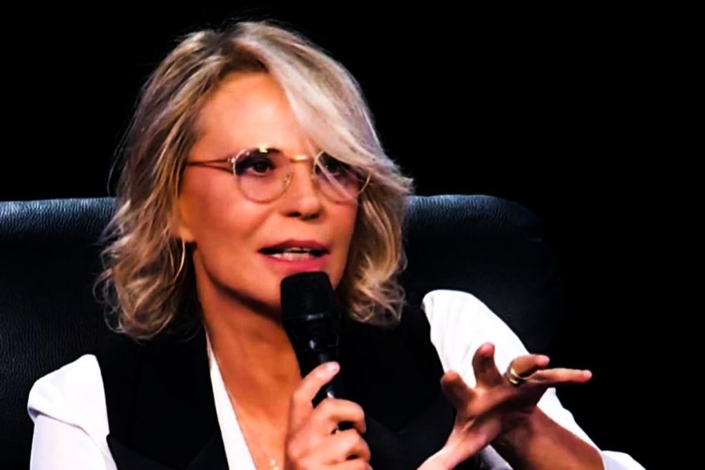 maria de filippi stravolge uomini e donne