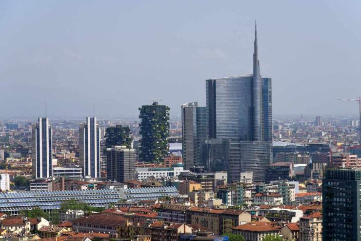 Emergenza smog e inquinamento a Milano