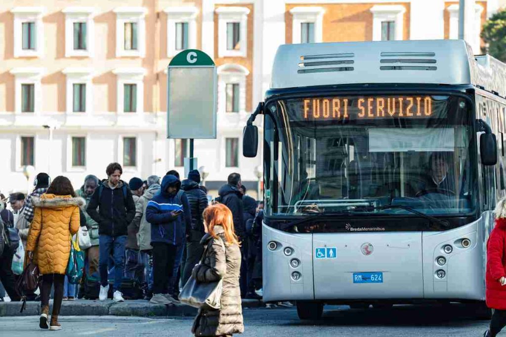 Sciopero dei trasporti a Milano
