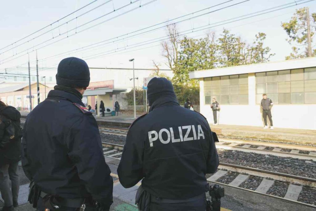 Uomo investito dal treno