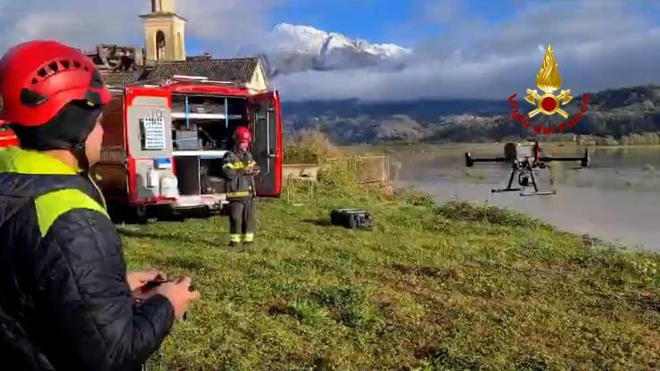 Morto dopo un tuffo nel fiume