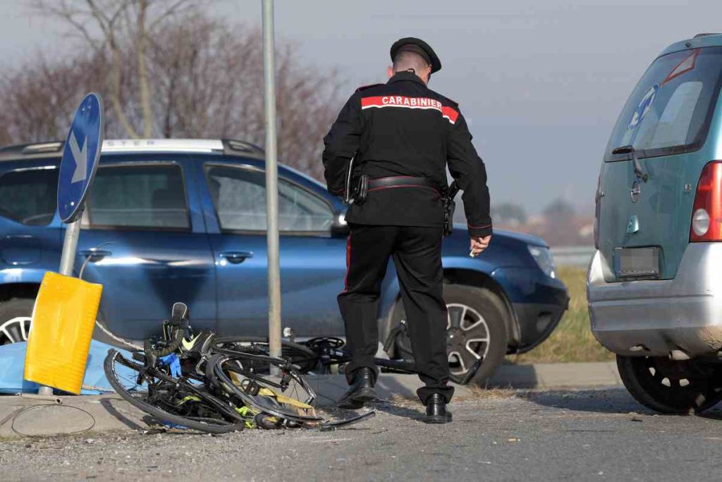 Investito e ucciso da un'auto pirata