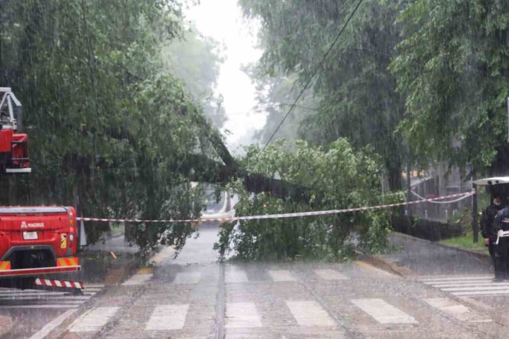 Nuova allerta meteo a Milano