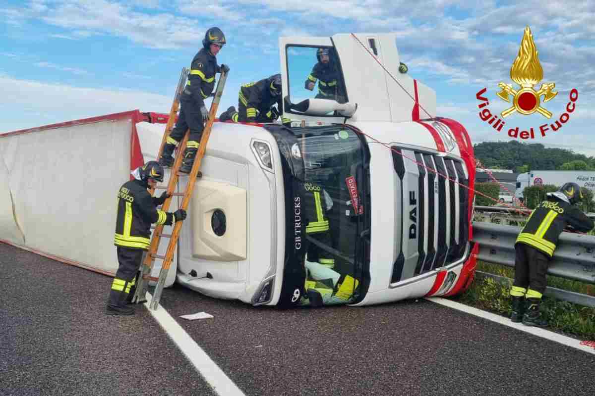 Incidente a Milano sulla A4