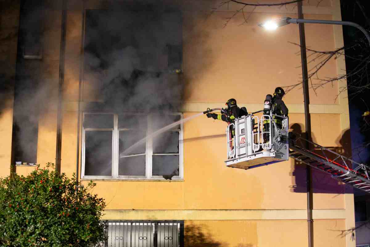 Incendio a Milano