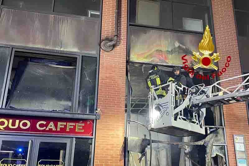 Milano Incendio Ripa Porta Ticinese