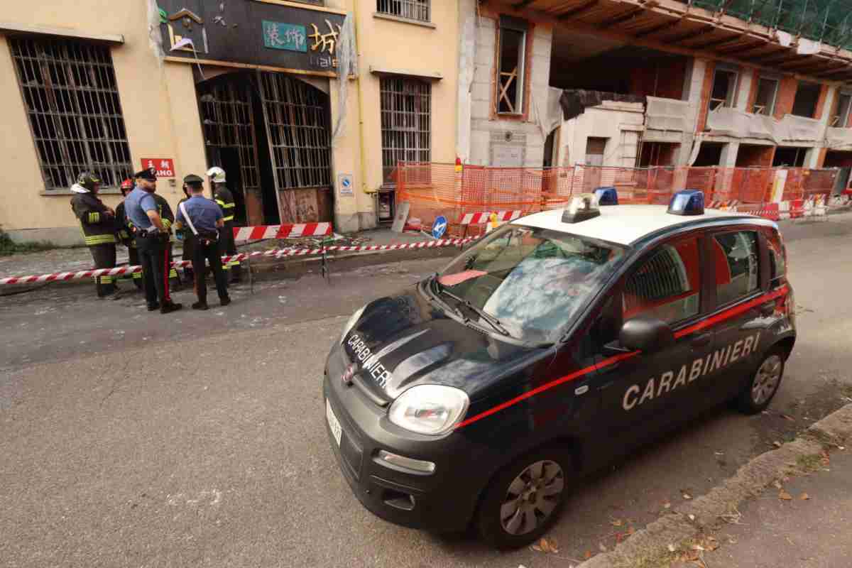 Incendio al magazzino cinese a Milano