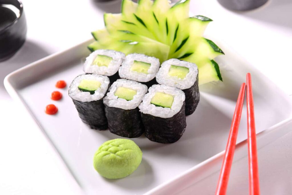 Sushi vegano bacchette