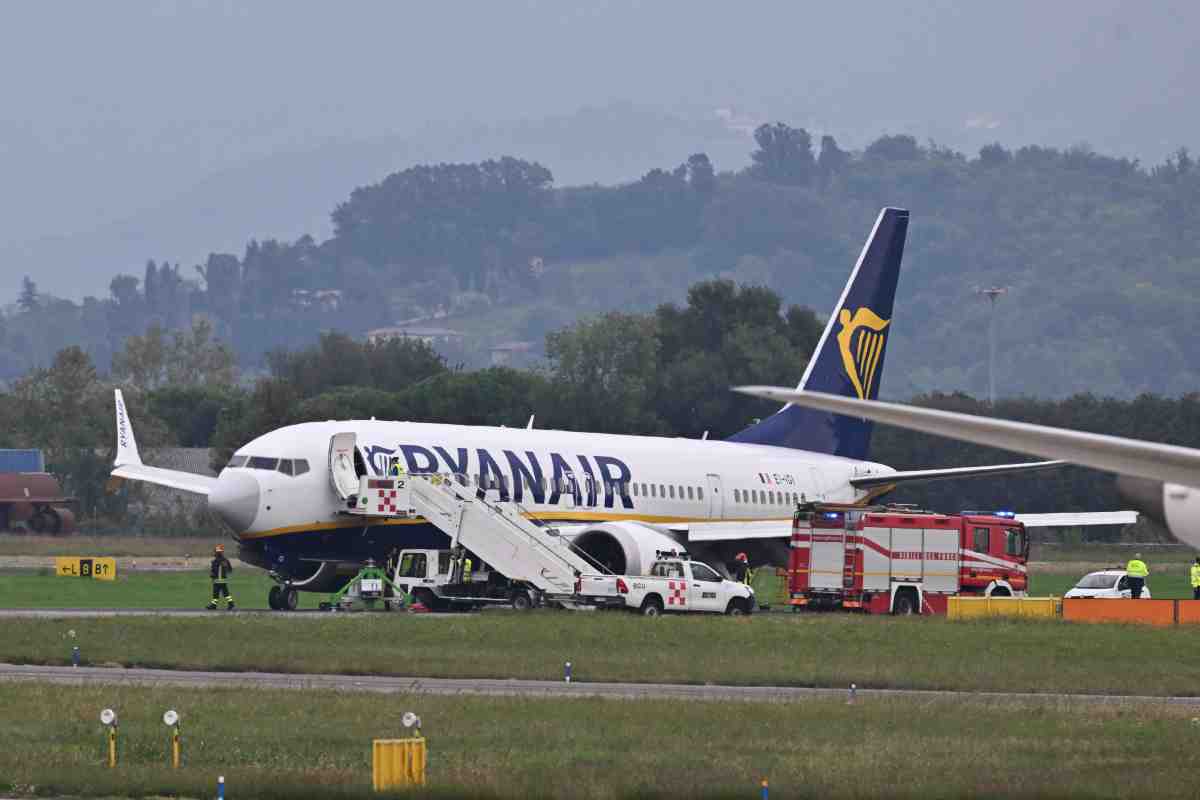 La verità sugli pneumatici scoppiati dell'aereo Ryanair