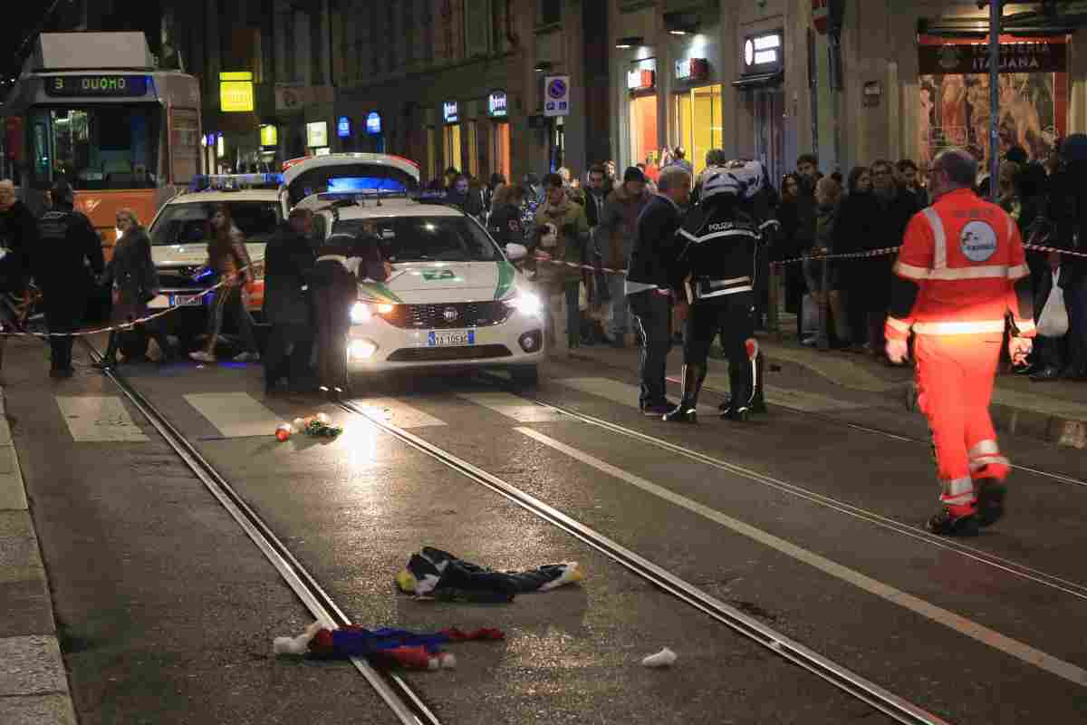 Investe un bambino a Milano