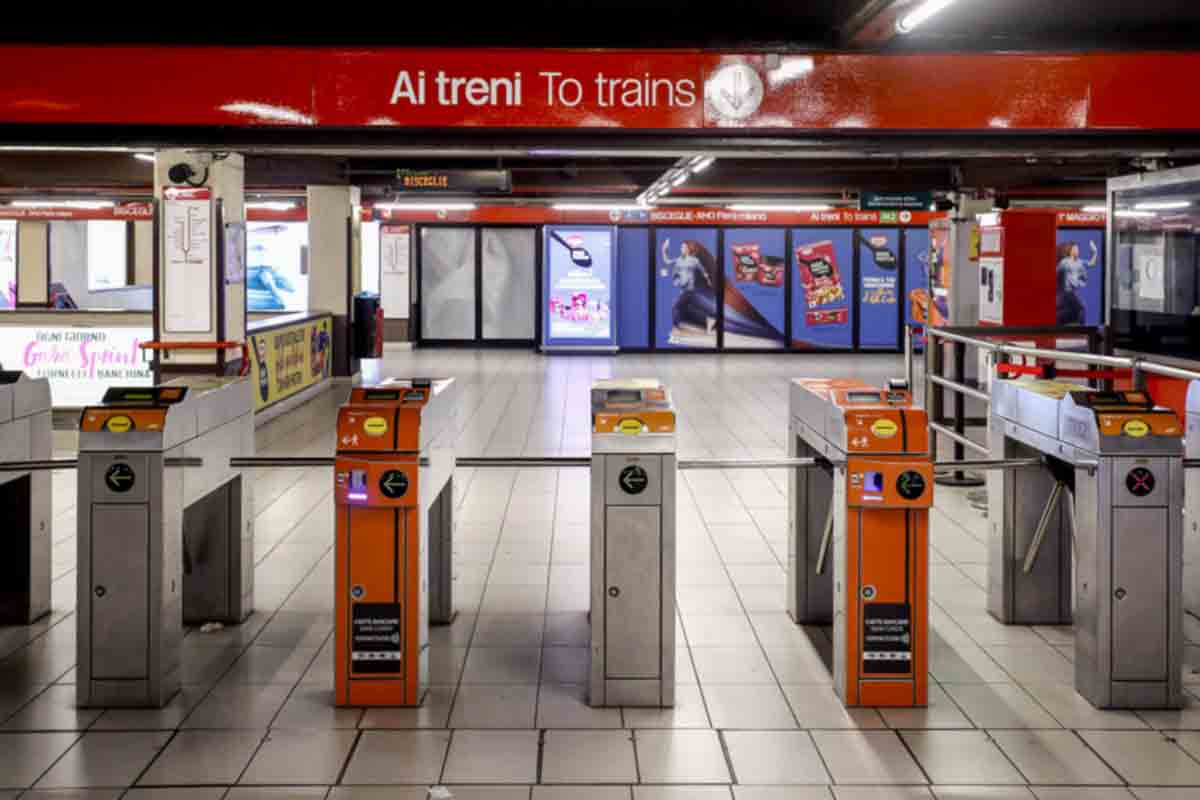 Milano Metro Suicidio