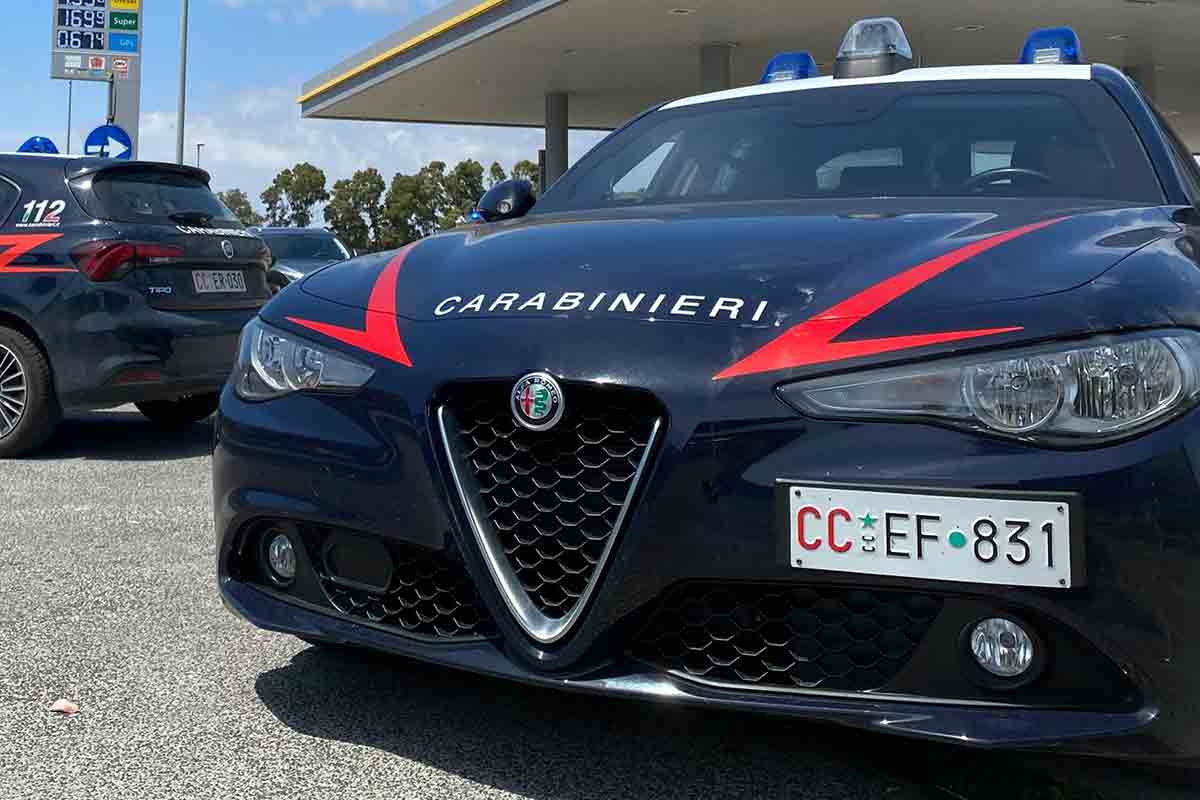 Carabinieri, Sparatoria Rozzano