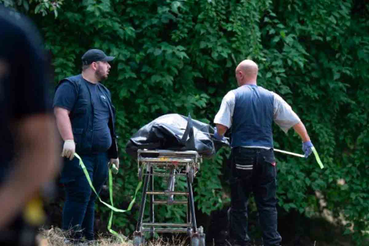 Cadavere in un parco a Rho