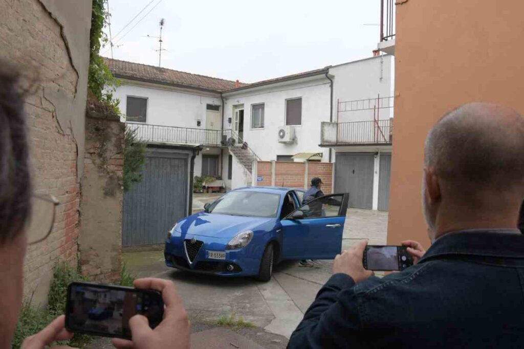 Perquisizioni a casa di Sempio