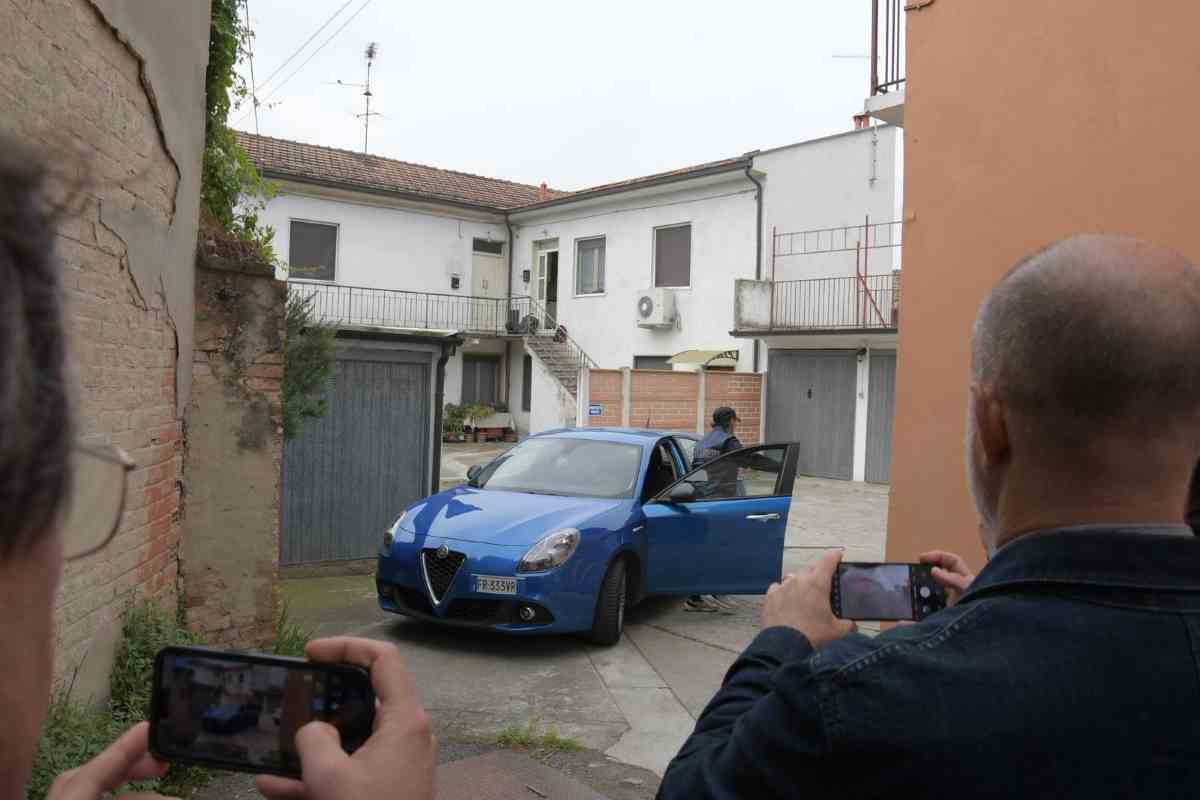 Perquisizioni a casa di Sempio