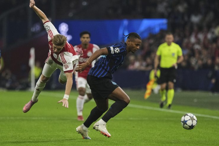 Un momento di Ajax-Inter 