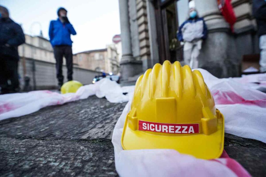 Operaio morto sul lavoro