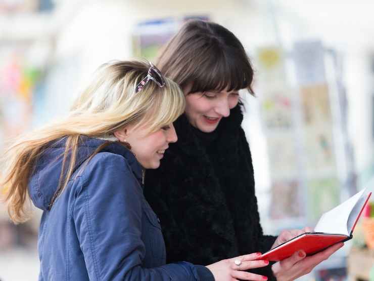 Acquisti di libri e lettura a Milano