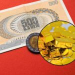 sfondo banconota e moneta Lire e tondo con lingotti d'oro