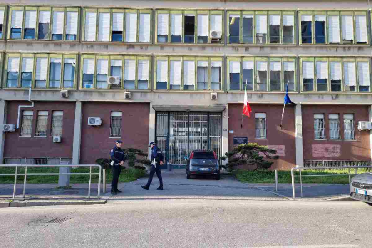 L'esterno del carcere minorile Beccaria