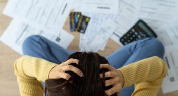 Il mio ex inquilino da mesi non pagava le bollette ed aveva accumulato molti debiti: ecco chi deve pagare ora