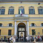 La Procura di Pavia con avvocati e cornisti in attesa dei giudici