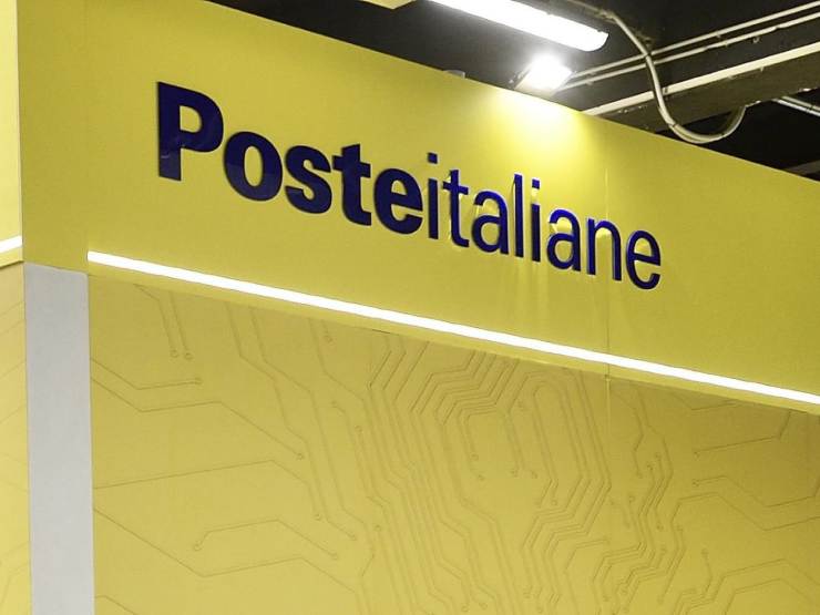 scritta poste italiane