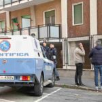 L'auto della polizia sul posto dell'incidente