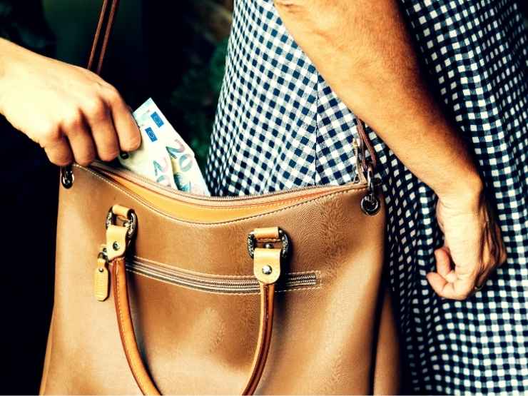 Aumeno reati a Milano