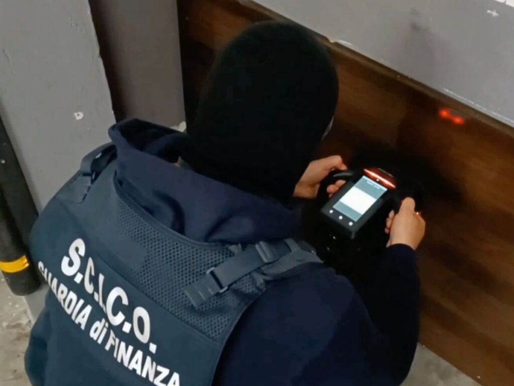 Blitz Scico a Milano