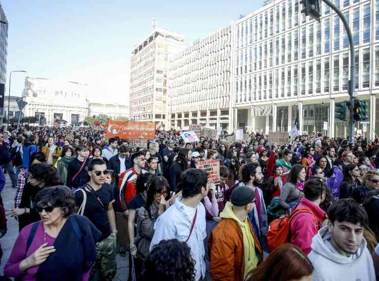 Il corteo a Milano