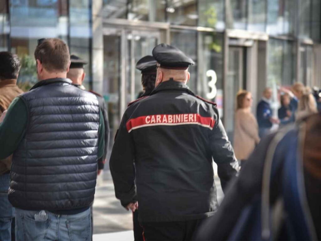 Il luogo dell'accoltellamento a Milano