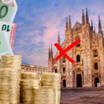 sfondo Duomo di Milano e banconote e monete euro