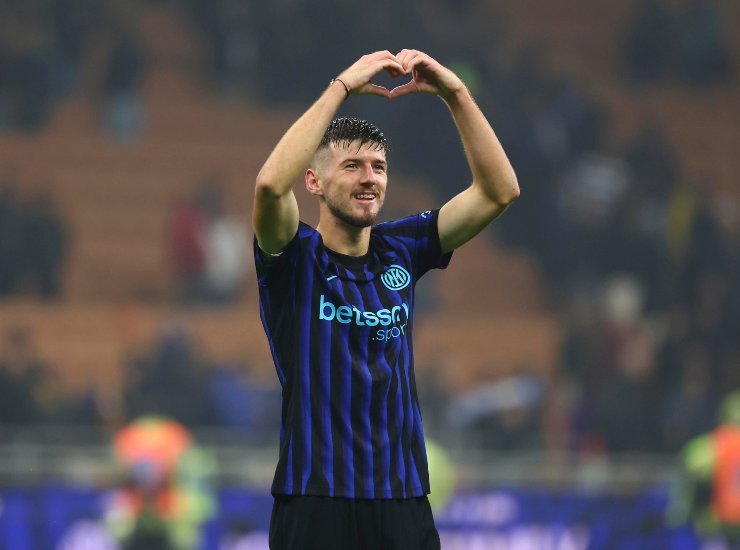 Sucic esulta dopo una rete