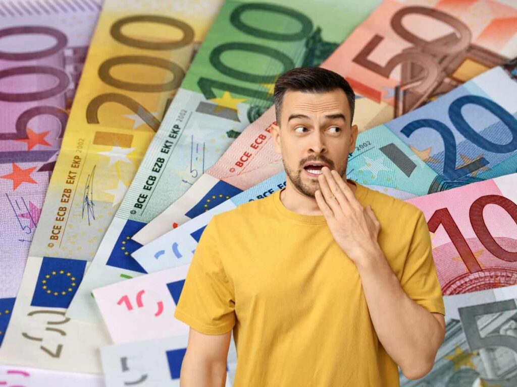 sfondo banconote euro e uomo sorpreso