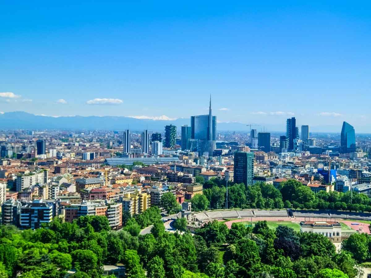 Case lusso a Milano, il report 2025