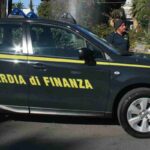 L'auto della Guardia di Finanza