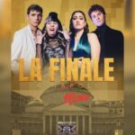 screen locandina finale napoli con barra rossa sulla città e scritta rossa milano