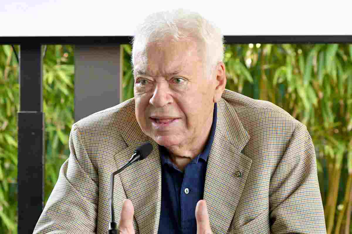 Pietrangeli in primo piano