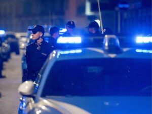 Polizia a Milano, allarme baby gang