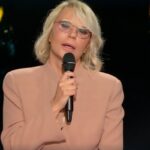 Maria de filippi durante intervista a Belve
