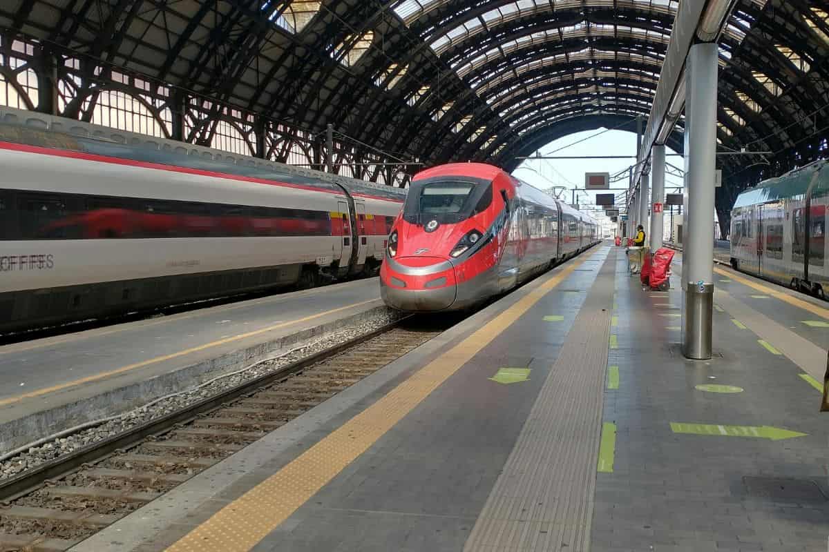 stazione treni milano