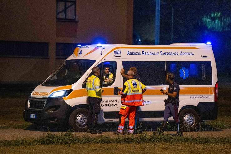 Un'ambulanza che si è attivata sulla pista dell'aeroporto di LInate